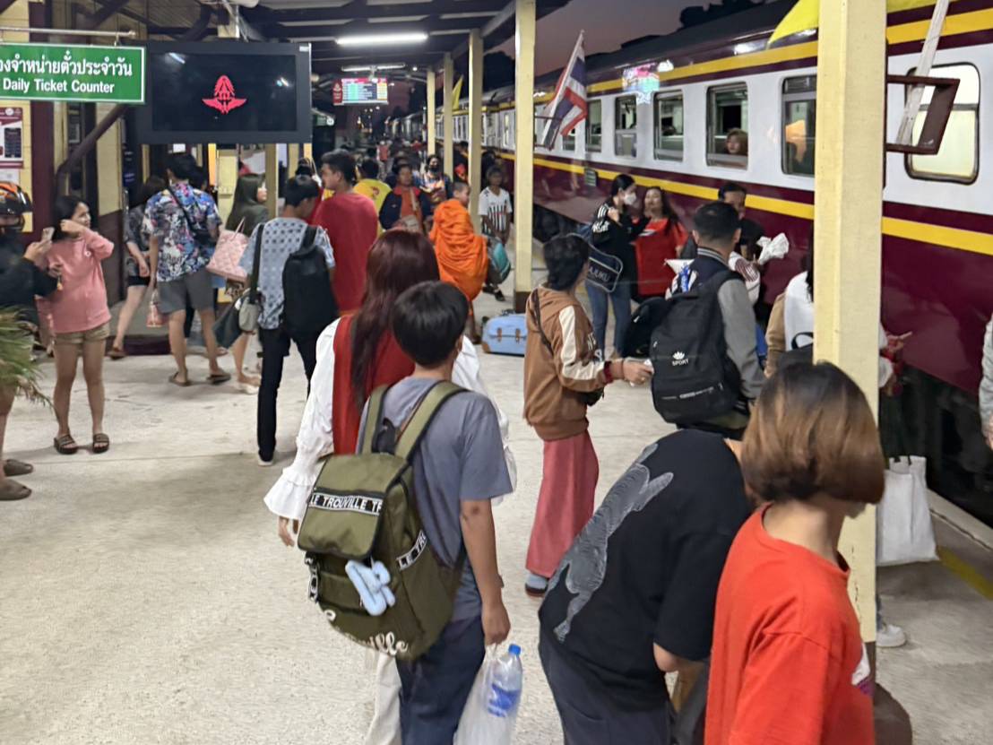 สถิติช่วงปีใหม่ 2568 คนไทยเดินทางด้วยระบบรางเกือบ 10 ล้านคน-เที่ยว