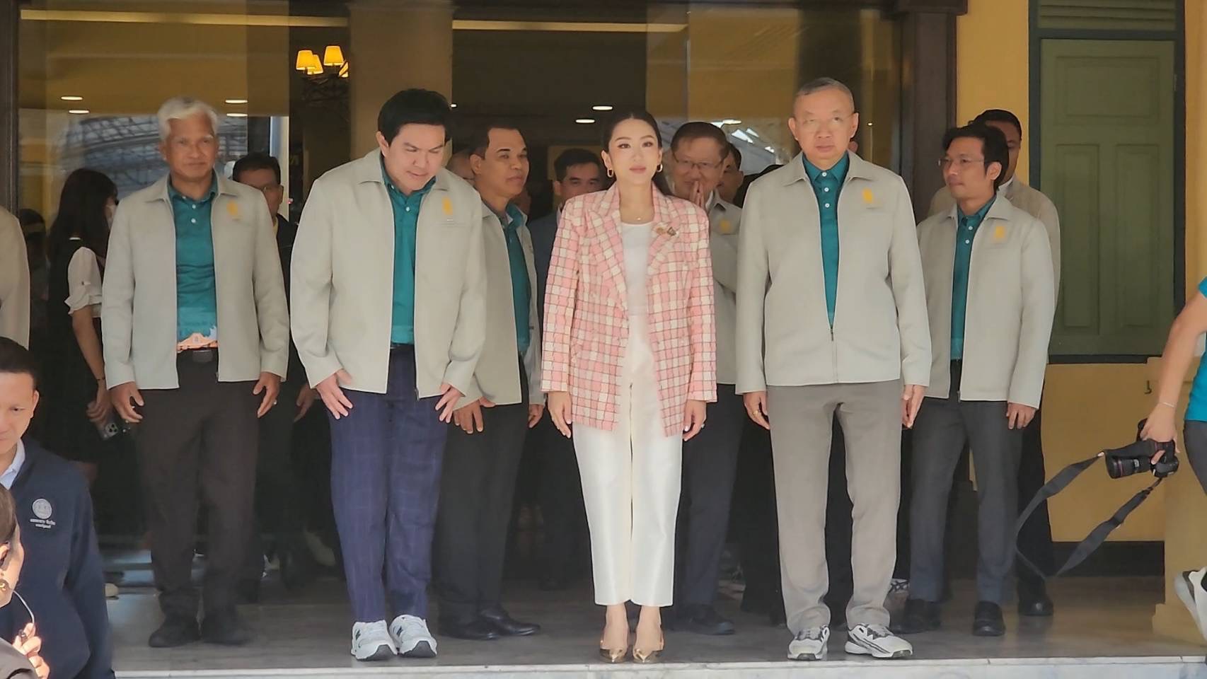 นายกฯ​ เปิดงาน ‘วันเด็ก​’ แนะเยาวชนปรับตัวเรียนรู้ เข้ากับโลกที่เปลี่ยนแปลงเร็ว​