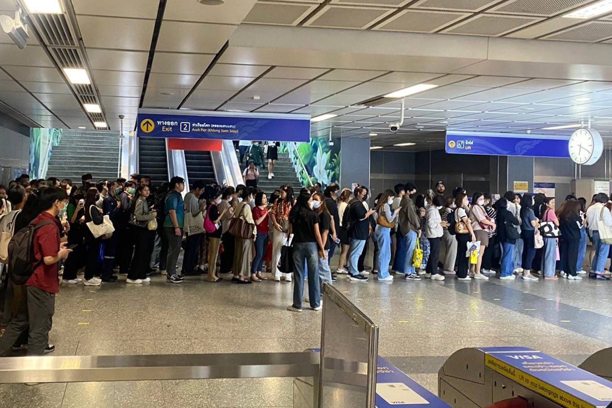 รถไฟฟ้าฟรี ลดฝุ่น PM 2.5 วันที่ 4 ใช้บริการ 2.16 ล้านคน-เที่ยว