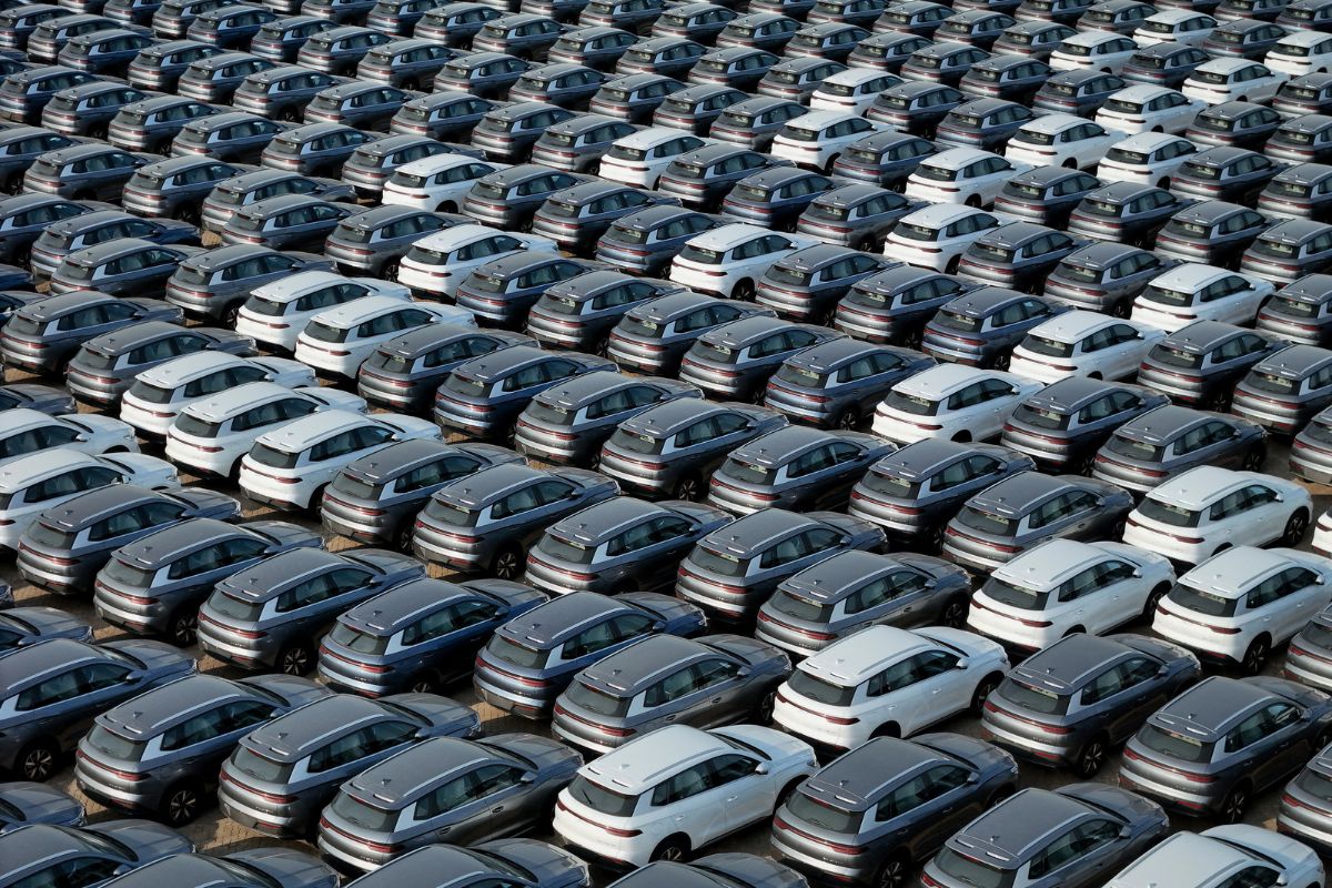 ค่ายรถญี่ปุ่นอ่วม ยอดขายในจีนร่วง 3 ปีติด รวมกันยังแพ้ BYD