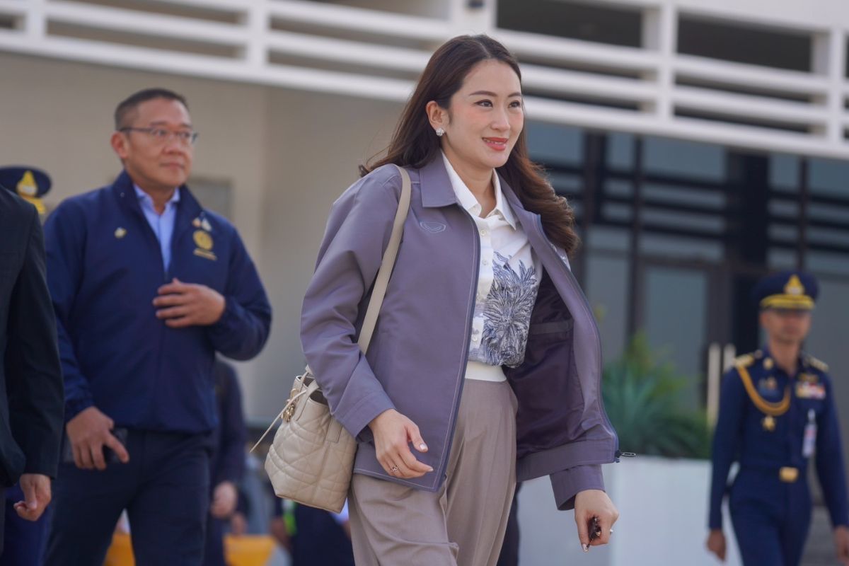 นายกฯ ย้ำคุมเข้มแผนป้องกัน ใช้ไทยเป็นพื้นที่ก่ออาชญากรรม ก่อนบินภูเก็ต