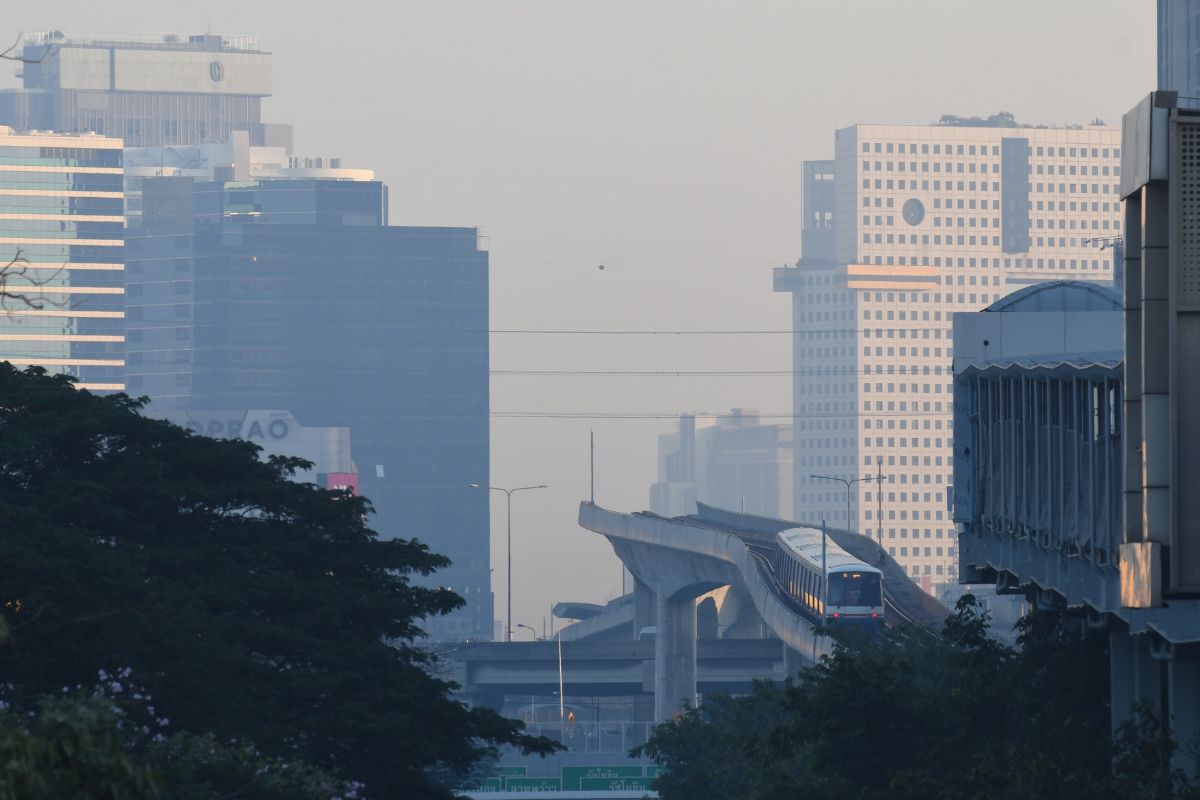 ค่าฝุ่น PM 2.5 กทม. เช้านี้ กระทบสุขภาพทุกเขต หนองแขมหนักสุด