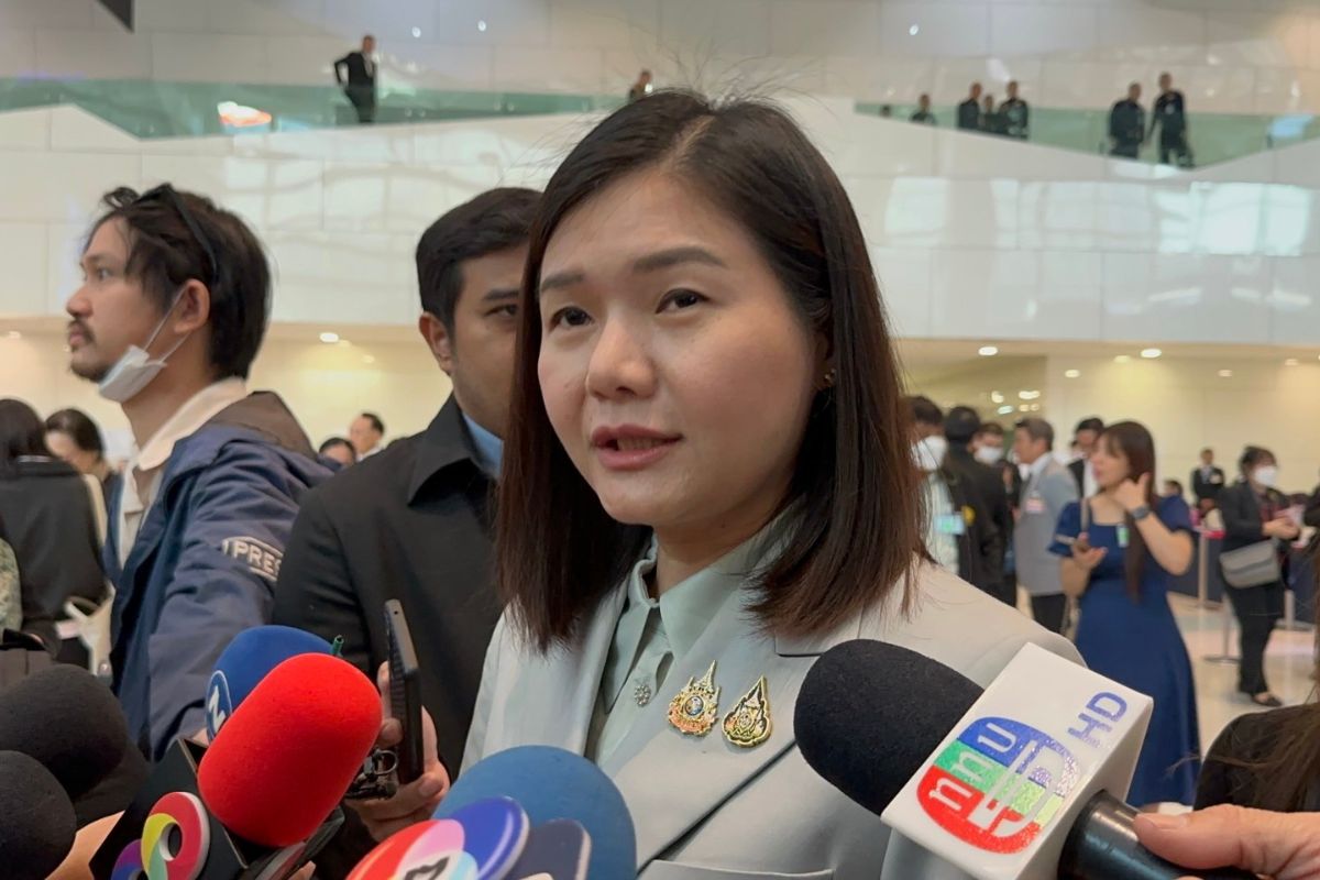 จิราพรเรียก OPPO-Realme แจงเพิ่ม หาช่องดำเนินคดี หลังมีผู้เสียหาย