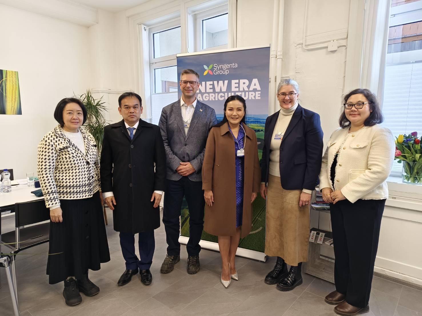 “รมว.นฤมล”เผย ก.เกษตรฯ พร้อมจับมือบริษัท Syngenta Group ดันไทยเป็นศูนย์กลางผลิตเมล็ดพันธุ์พืชของโลก