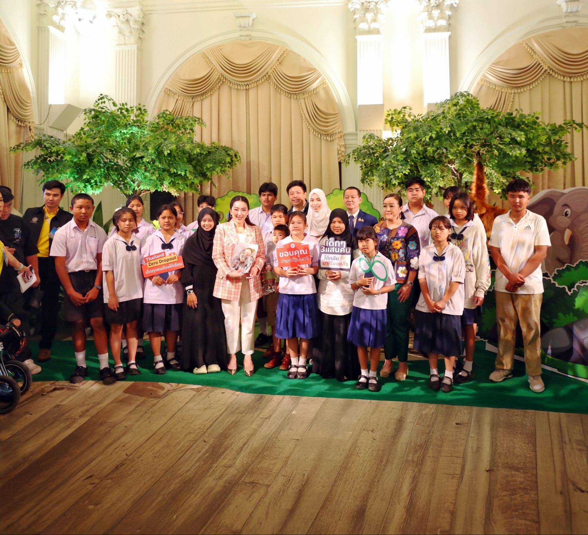 นายกฯ ประกาศรัฐบาลเดินหน้าช่วยเหลือเด็กนอกระบบทั้ง 77 จังหวัด ผ่านนโยบาย Thailand Zero Dropout 