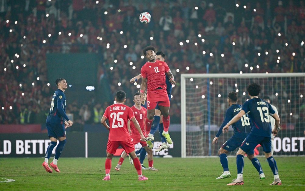 ทีมชาติไทย บุกพ่าย เวียดนาม 1-2 ฟุตบอลอาเซียน คัพ รอบชิง นัดแรก