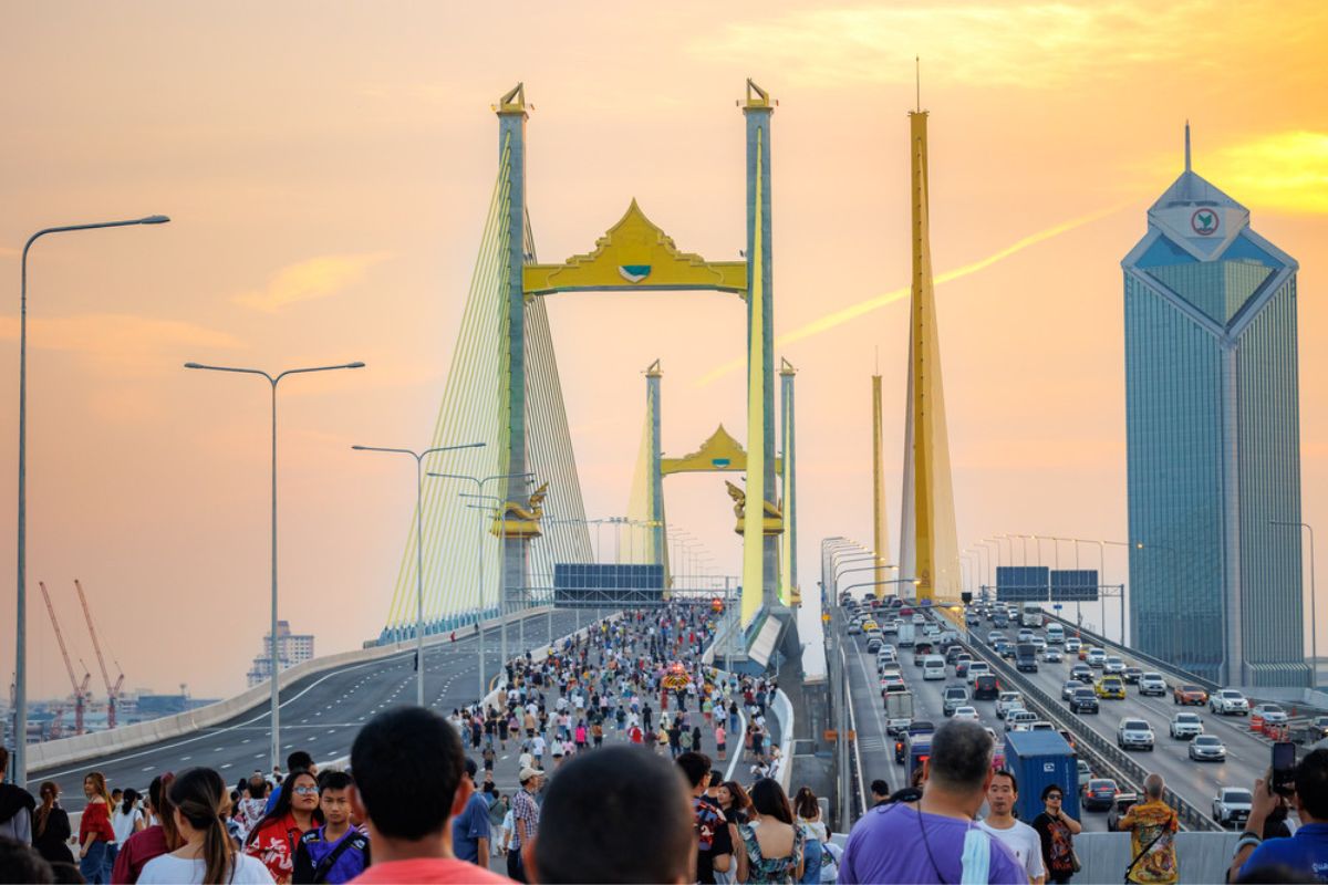 เปิดสะพานทศมราชัน ให้เข้าชม พร้อมกิจกรรมเดิน-วิ่งสร้างประวัติศาสตร์