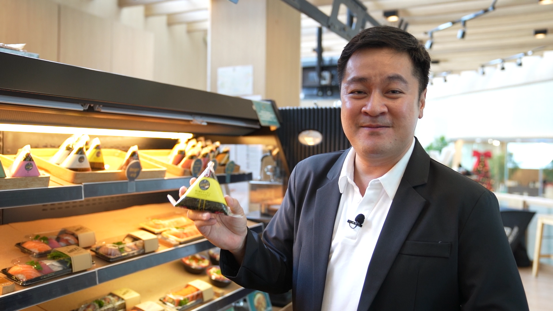 Chapter ใหม่ หมออ๋อง CEO Naeki Sushi และบท ‘ประชาชน’ นอกสภา