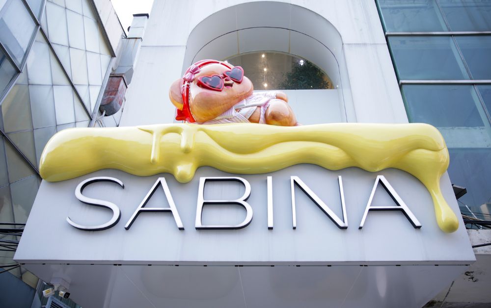 SABINA เอาใจมัมหมีเนรมิตอาณาจักร ‘น้องเนย’ ปรับโฉมช็อปสยามสแควร์