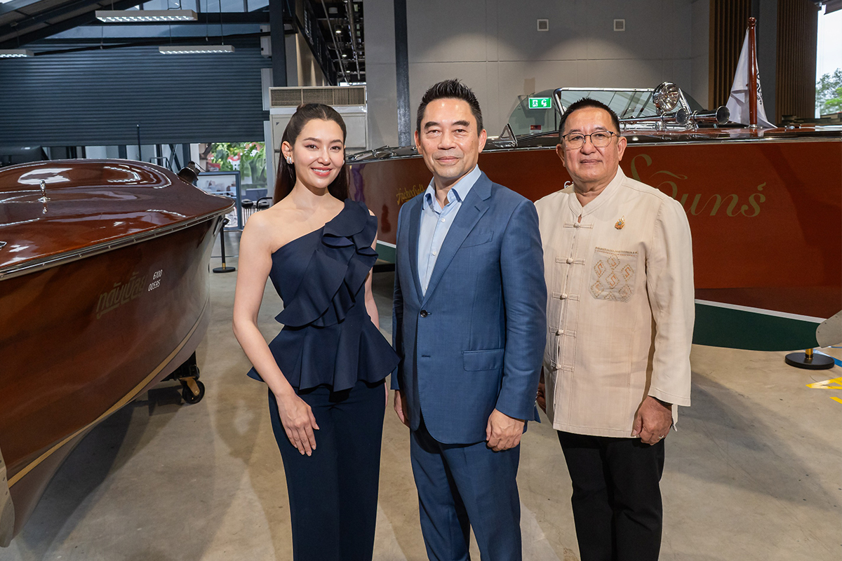 ขจร เจียรวนนท์