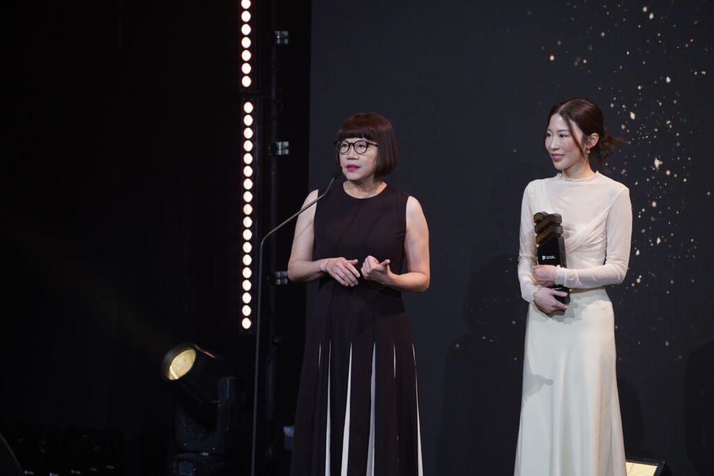 ไอคอนสยาม คว้ารางวัลชนะเลิศ Best Community-Focused Campaign on X 