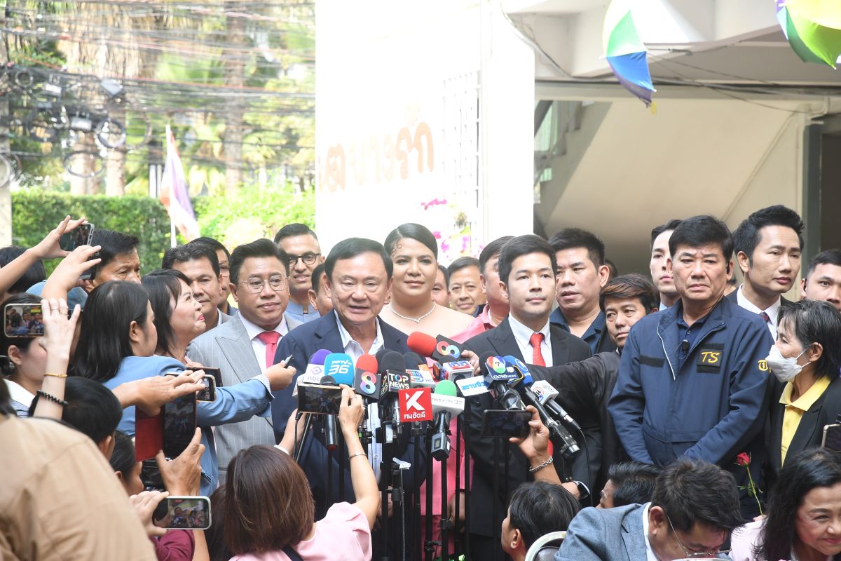 “ทักษิณ” ชี้นายกฯ คุยจีนราบรื่น ส่วนแก๊งคอลเซ็นเตอร์ต้องปราบที่ต้นเหตุ
