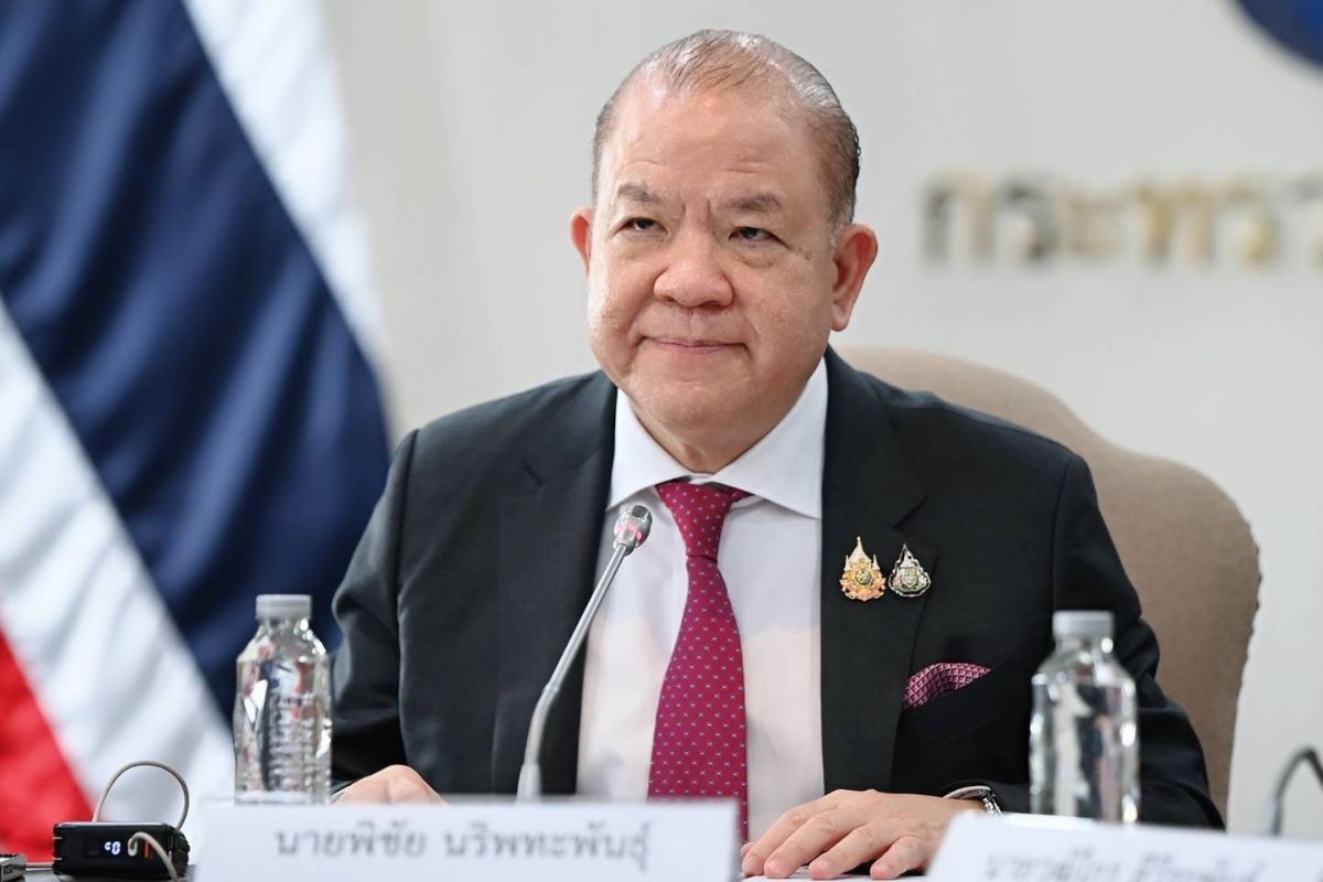 พิชัยสั่งพาณิชย์จังหวัด แจ้งมาตรการช่วยชาวนา พร้อมติดตามสถานการณ์สินค้าเกษตร
