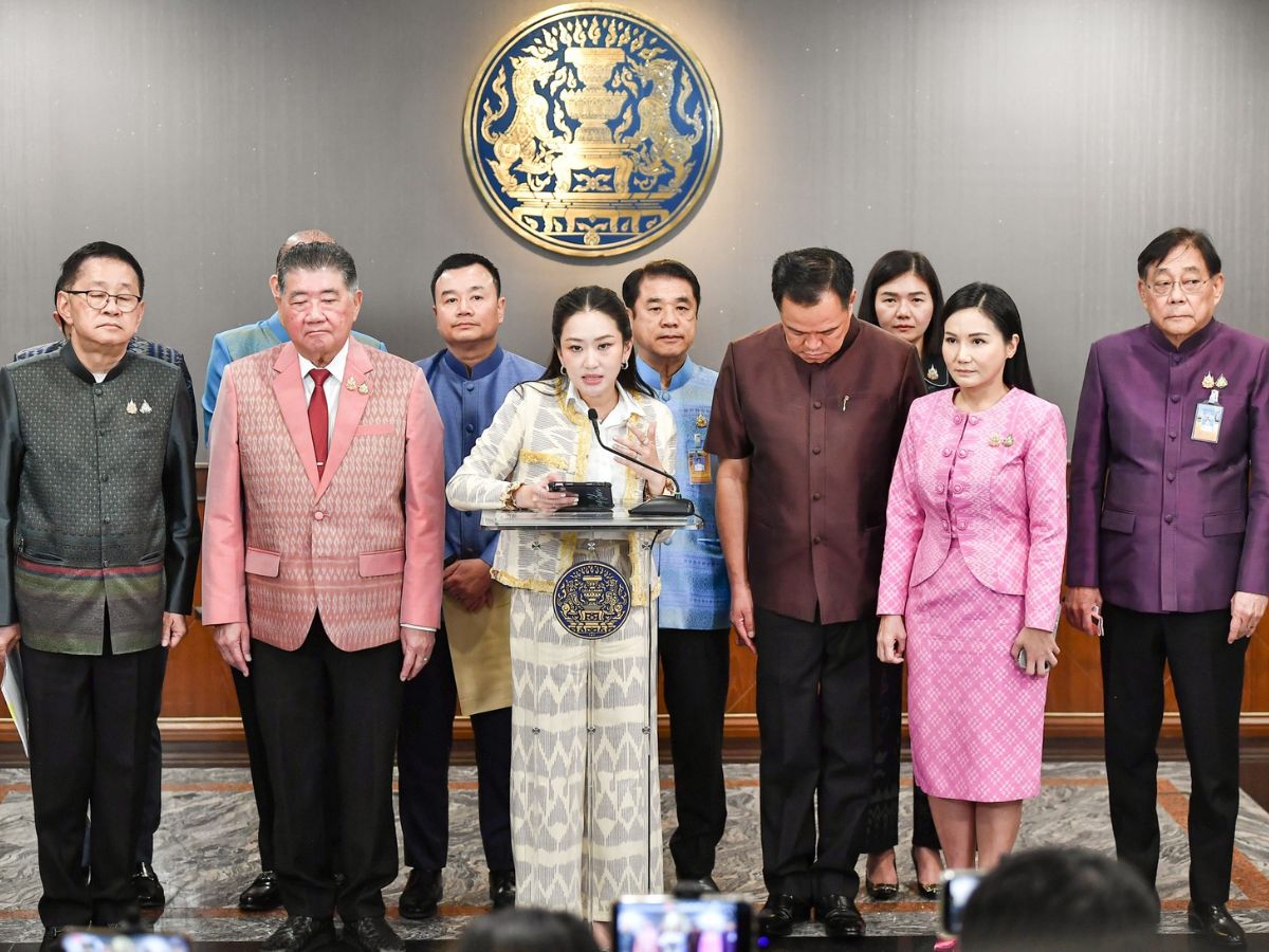 ครม. มอบ ชูศักดิ์ ถาม ศาลรัฐธรรมนูญเคลียร์ปมคุณสมบัติรัฐมนตรี 