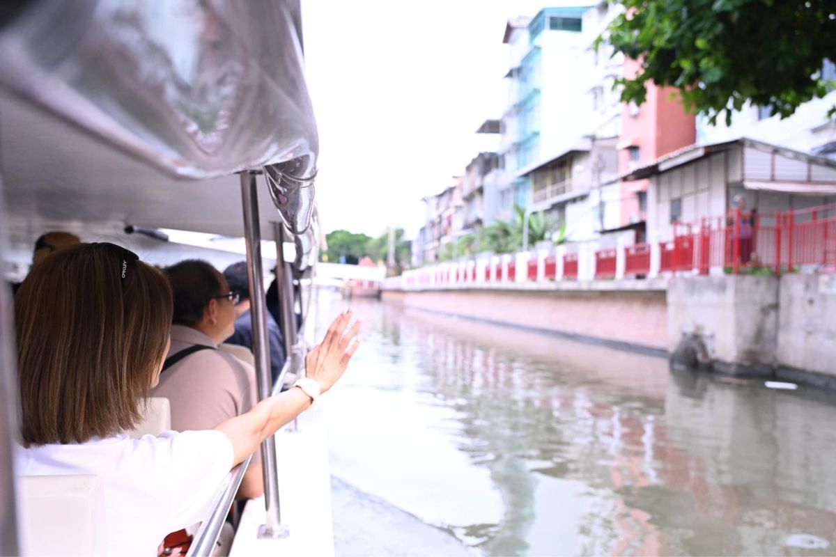 เที่ยวงานตลาดริมคลองบางลำพู ล่องเรือไฟฟ้าชมวิถีชุมชน ทุกเสาร์-อาทิตย์ ถึง มี.ค.นี้