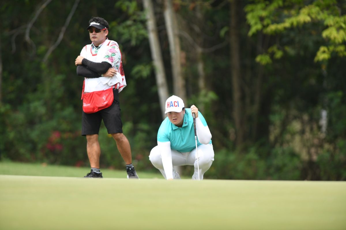 โปรต้อม ศักดิ์ชัย แคดดี้จำเป็น เบื้องหลังแชมป์ Honda LPGA ของ ‘แองเจิล หยิน’