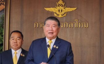 ภูมิธรรม แจง ทร.ต้องจำกัดงบ หลังมีข่าวส่อลดจัดซื้อ 'เรือฟริเกต' 1 ลำ