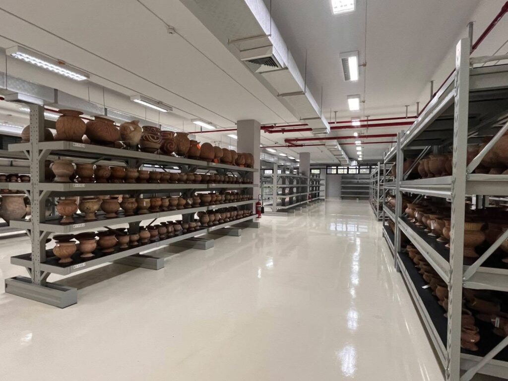 โบราณวัตถุ คลัง กลางพิพิธภัณฑสถานแห่งชาติ