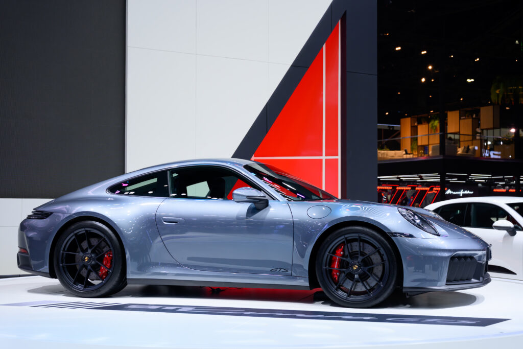 Porsche 911 GTS 