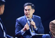 ดร.พิพัฒน์ เหลืองนฤมิตชัย