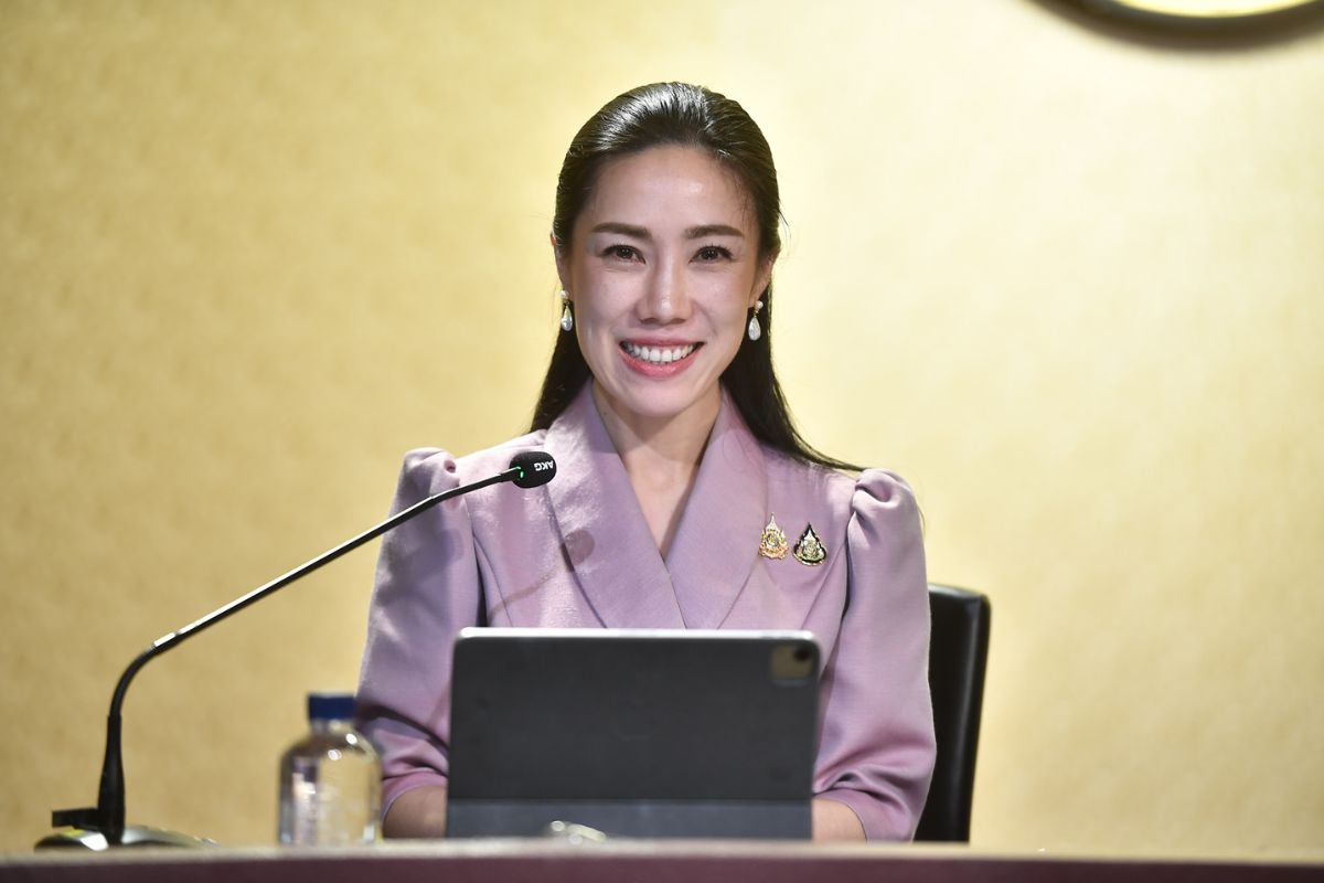 ครม.ให้ปรับปรุงกฎหมายตั้งศูนย์วันสต็อปเซอร์วิส ขออนุญาตผลิตโซลาร์เซลล์