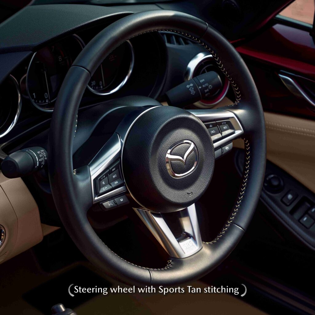MAZADA MX-5 