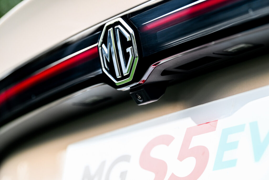 NEW MG S5