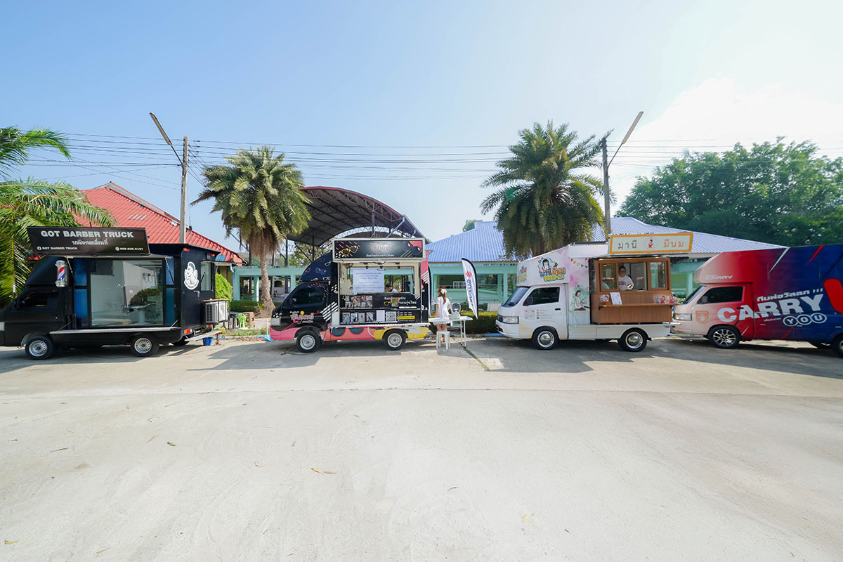 SUZUKI CARRY Your Dream CARRY Your Life