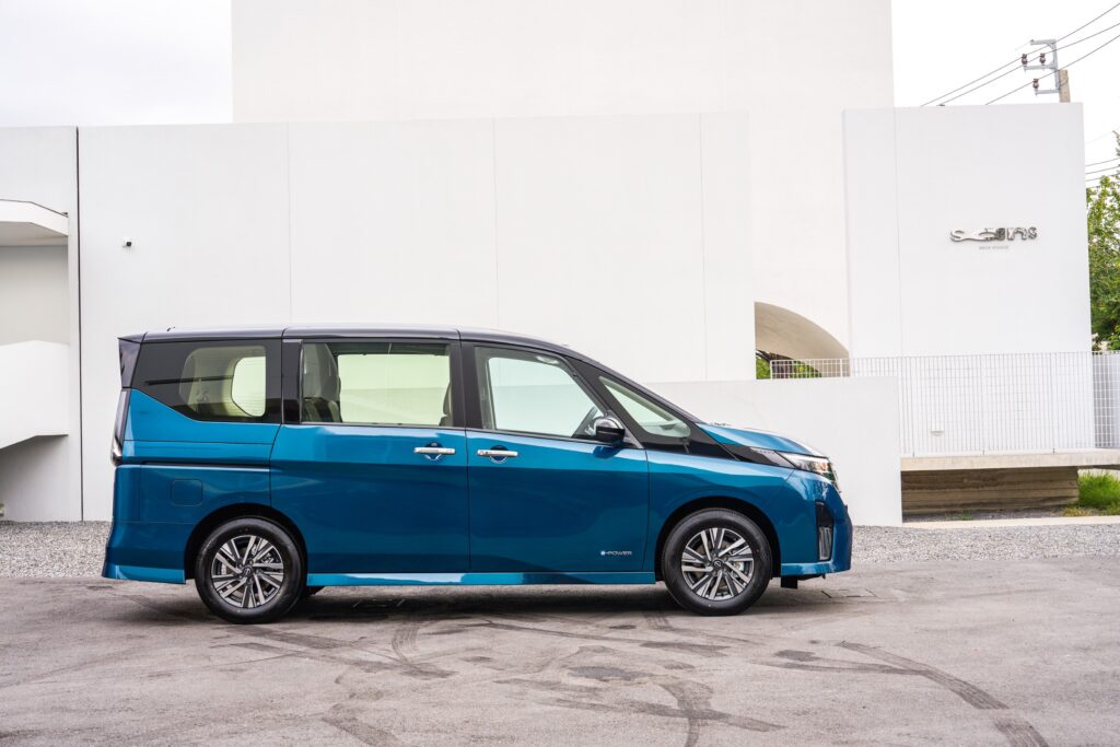 Nissan Serena e-POWER