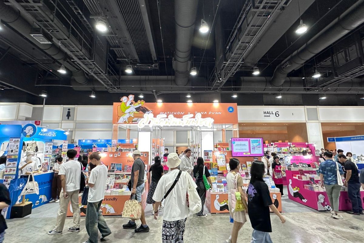 ท็อปขายดีบูทมติชน หลังจบงานหนังสือฯ วันที่ 2 ผลงาน ‘คมกฤช อุ่ยเต็กเค่ง’ ยังครองแชมป์