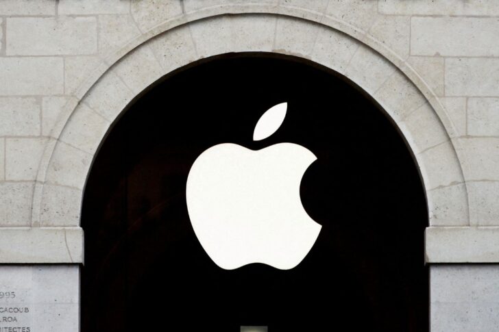 Apple แอปเปิล สโตร์ ย่านแซงต์ แฌร์แม็ง ภาพโดย REUTERS/Gonzalo Fuentes