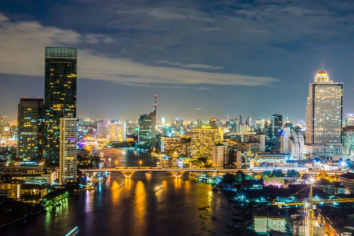 พลัสฯ เทียบฟอร์มท็อป 10 อสังหาฯ ปี’67 “แสนสิริ เอพี ศุภาลัย” กอดคอทำรายได้สูงสุด