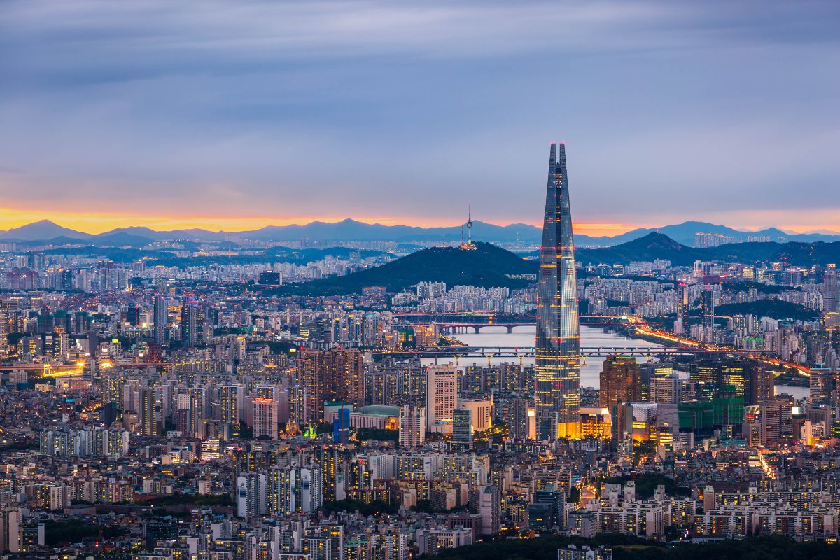 เกาหลีใต้ตั้งกองทุน 34,000 ล้านดอลลาร์ หนุนชิป ยานยนต์ อุตสาหกรรมสำคัญในประเทศ