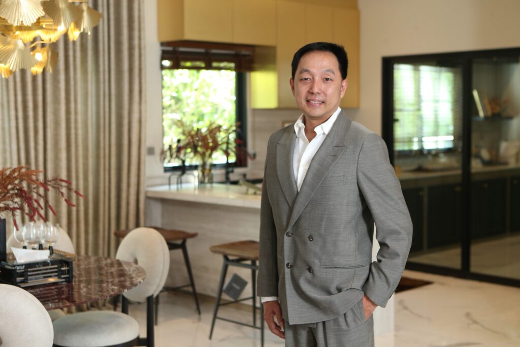 ประเสริฐ ตระการวชิรหัตถ์ รองกรรมการผู้จัดการ บริษัท แสนสิริ จำกัด (มหาชน)