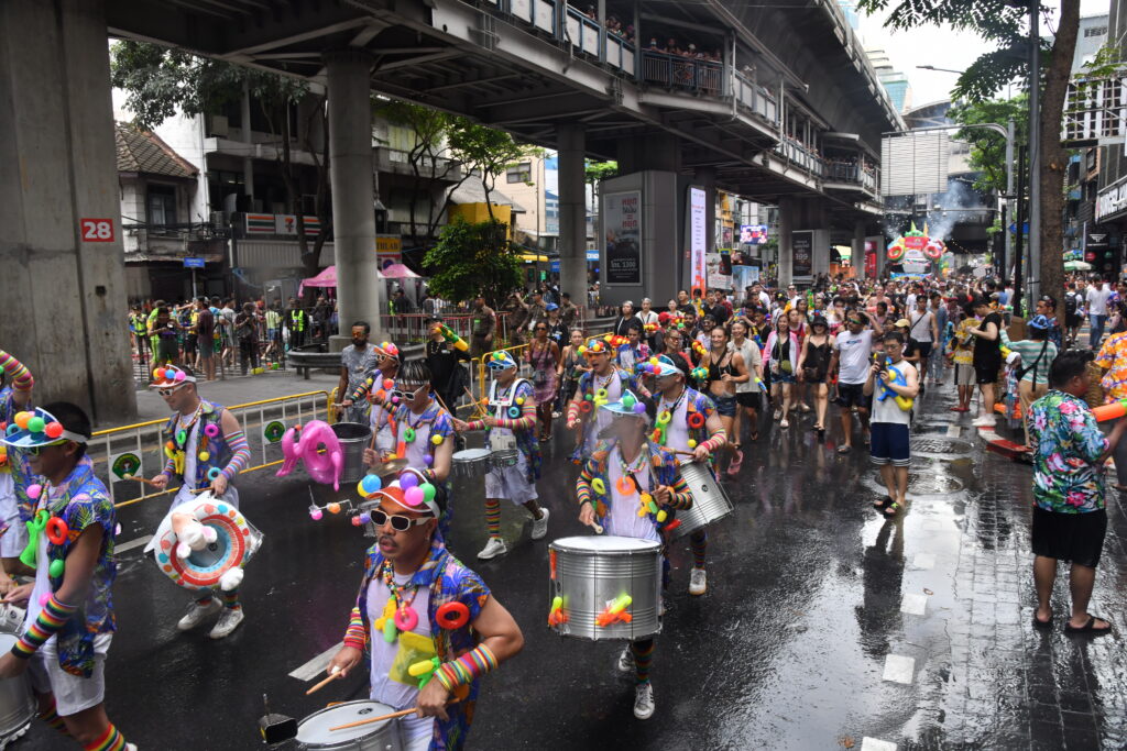 สงกรานต์ สีลม