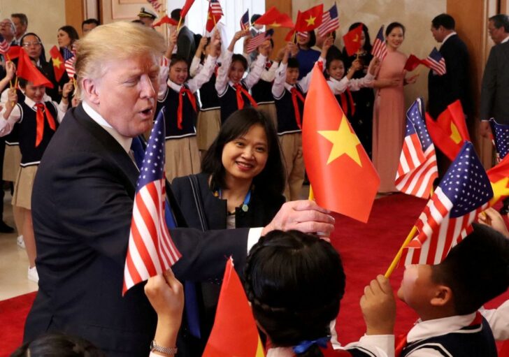 2025-03-28T052515Z_410242864_RC24MDAM2YAO_RTRMADP_3_USA-TRUMP-TARIFFS-VIETNAM