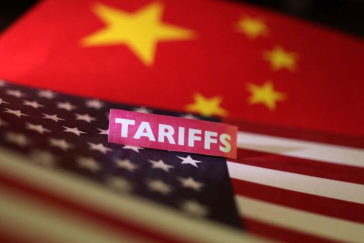 2025-04-10T205422Z_880658339_RC28VDAWLDD2_RTRMADP_3_USA-TRUMP-TARIFFS