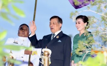 ในหลวง พระราชินี