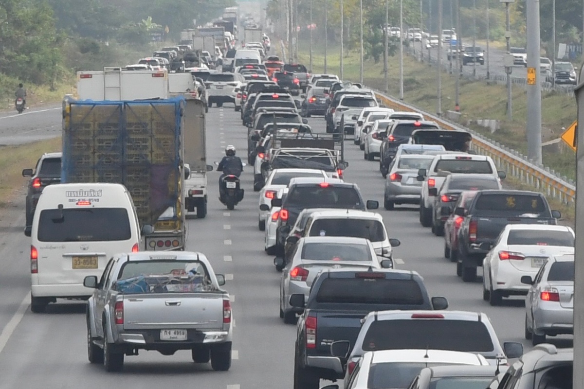 ภาพรวมการเดินทางสงกรานต์ 3 วัน อุบัติเหตุลด 9% ระบบรางผู้ใช้บริการสูงสุด