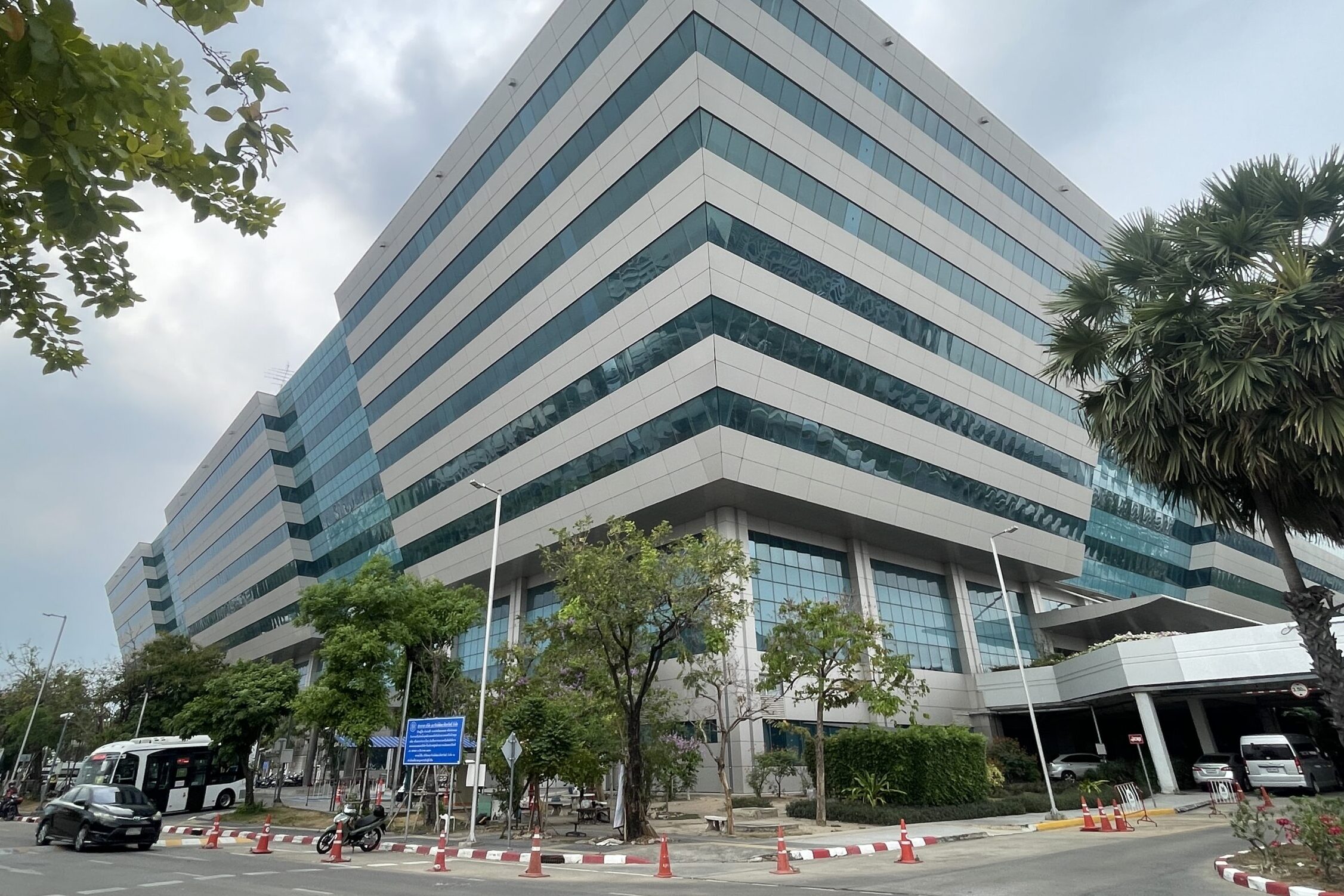 ศูนย์ราชการฯ แจ้งวัฒนะ วิศวกรตรวจแล้ว แข็งแรง-ปลอดภัย
