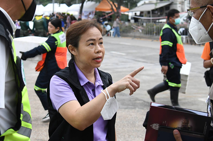 รศ.ทวิดา กมลเวชช