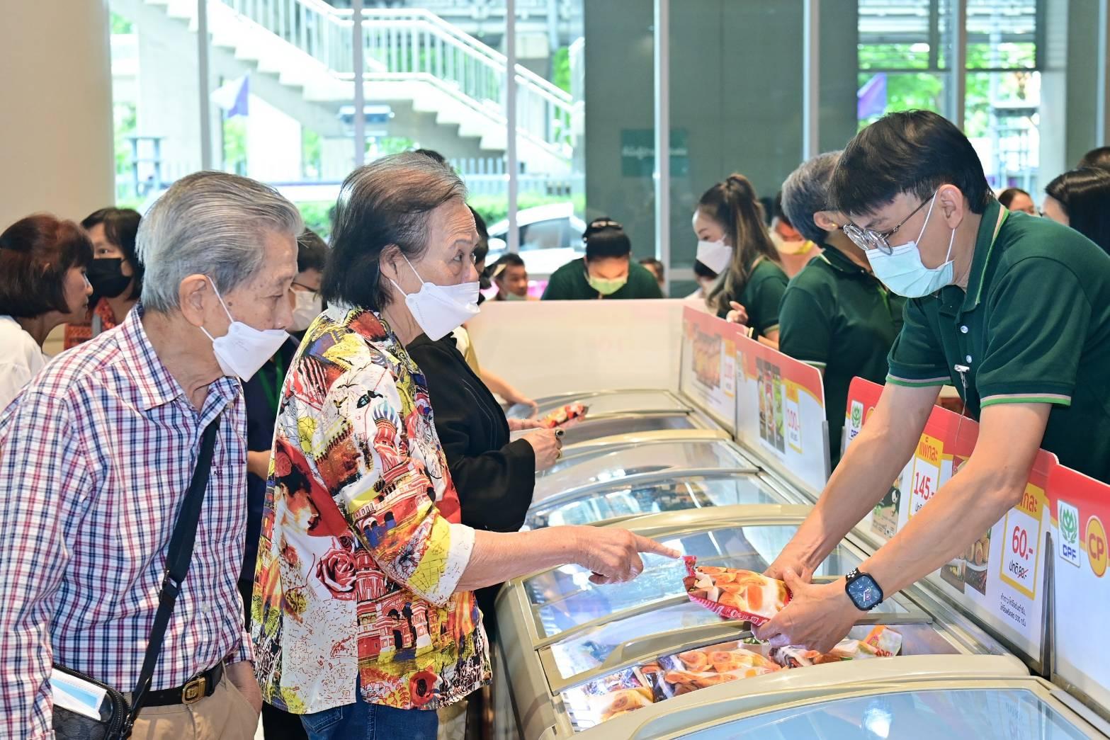 “CPF เคียงข้างยามวิกฤต“ ชวนคนไทยส่งต่อพลังแห่งการให้ รพ.รามาธิบดี