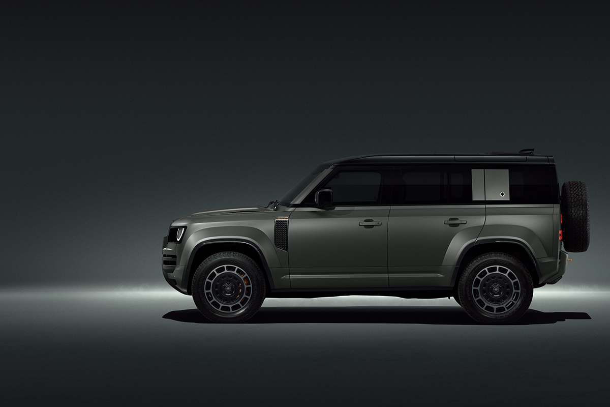 แลนด์โรเวอร์ Defender OCTA