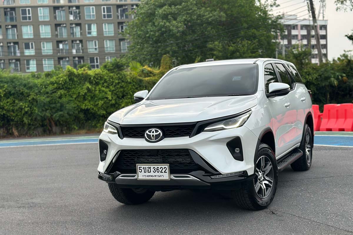 ฟอร์จูนเนอร์ ลีดเดอร์ เอส (FORTUNER LEADER S)