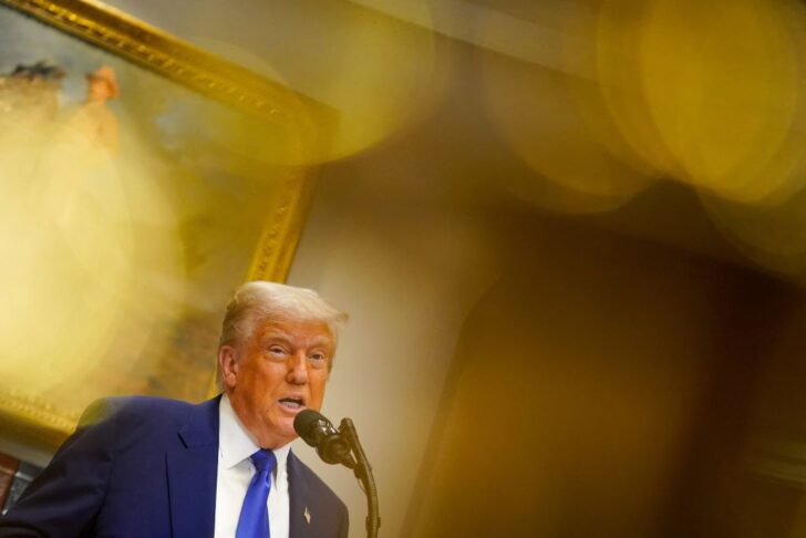 2025-05-12T192055Z_1214357435_RC2EGEANUWWH_RTRMADP_3_USA-TRUMP