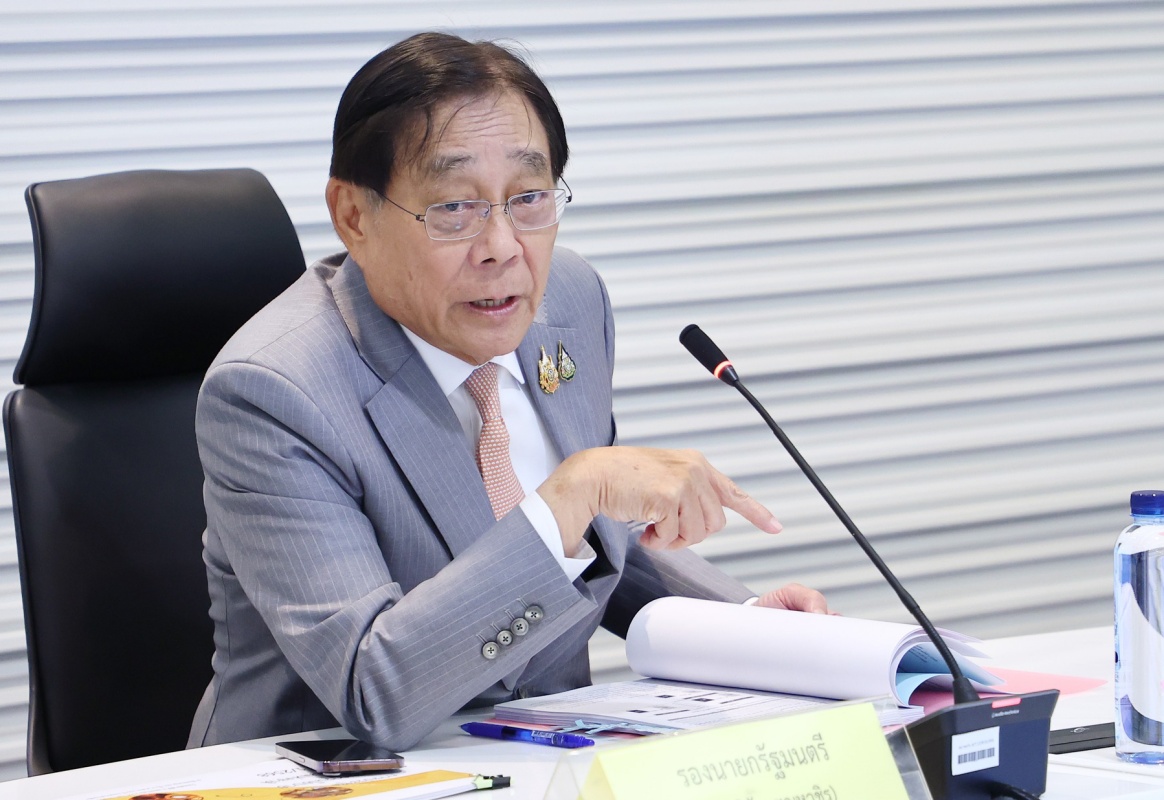 คลังรื้อแผนกระตุ้นเศรษฐกิจ ปรับ ‘แจกเงินหมื่นดิจิทัล’ รับมือภาษีทรัมป์
