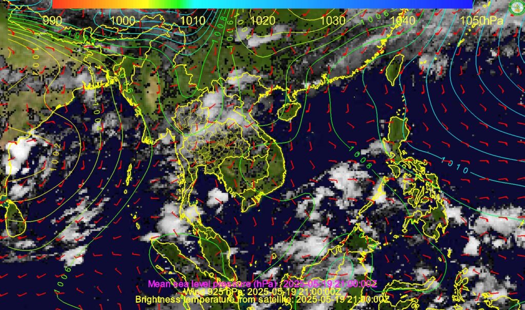 ภาพถ่ายดาวเทียม เช้าวันนี้ (20/5/68) :เมฆและฝนยังปกคลุมบริเวณด้านตะวันออกของภาคเหนือ ภาคอีสานตอนบน และภาคใต้ตอนกลาง