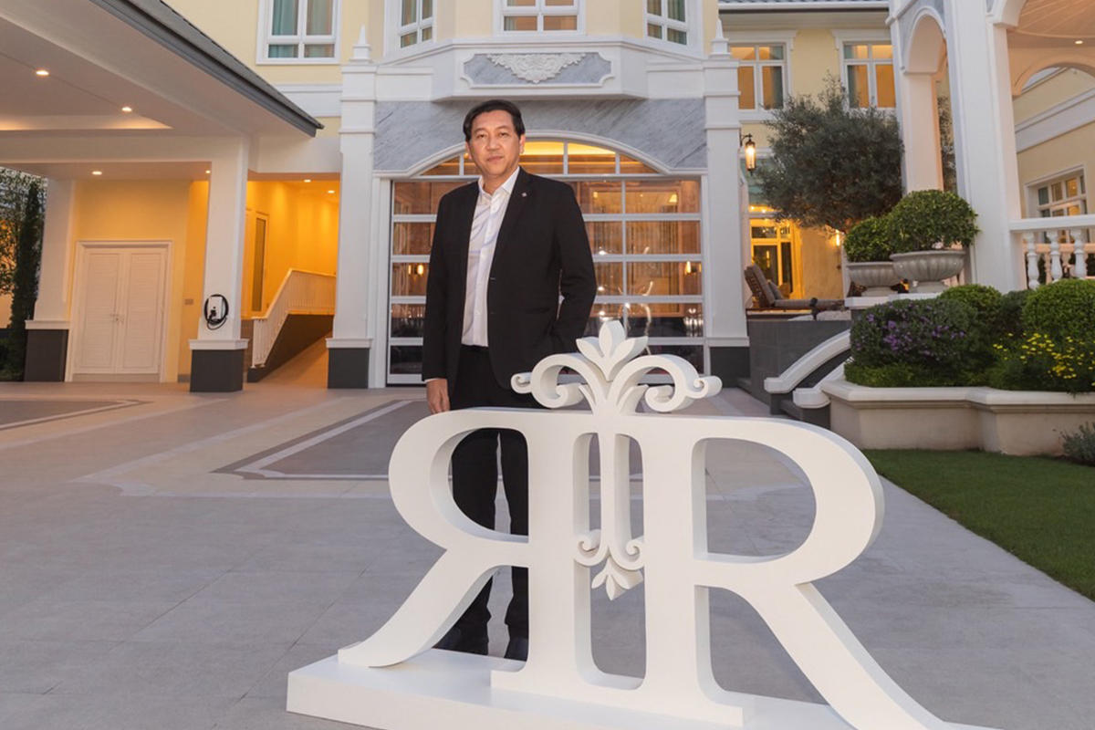 ภวรัญชน์ อุดมศิริ เดอะ รอยัล เรสซิเดนซ์ เกษตร-นวมินทร์