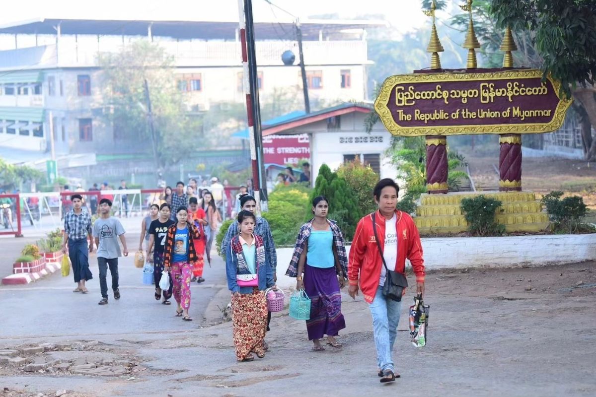 ค้าชายแดน-ผ่านแดนไทย 3 เดือนแรกปี’68 โต 10.6% เตรียมจัดมหกรรมกระตุ้น