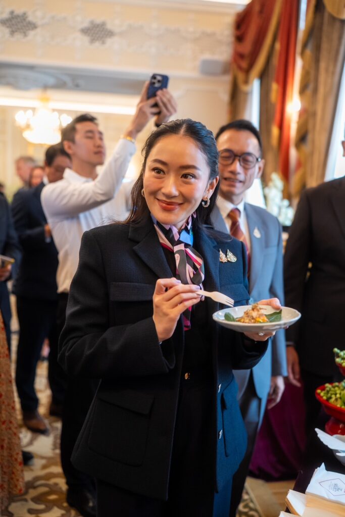 นายก อาหารไทย